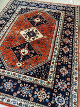 Charger l&#39;image dans la galerie, Tapis Abadeh tissé main n°16620_195×150
