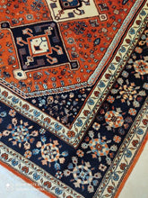 Charger l&#39;image dans la galerie, Tapis Abadeh tissé main n°16620_195×150
