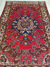 Charger l'image dans la galerie, Tapis Tafrech noué main n°11943_199×129
