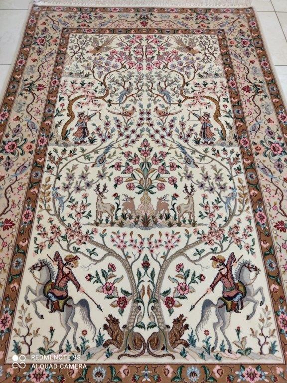 Tapis Ispahan fait main n°18924_202×130
