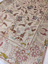 Charger l'image dans la galerie, Tapis Ghom soie tissé main n°14491_205×130
