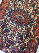 Charger l'image dans la galerie, Tapis Nahavand fait main n°16329_205×143
