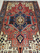 Charger l&#39;image dans la galerie, Tapis Nahavand tissé main n°18746_206×148
