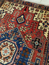 Charger l&#39;image dans la galerie, Tapis Nahavand tissé main n°18746_206×148
