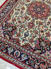 Charger l'image dans la galerie, Tapis Ghom tissé main n°17944_207×140
