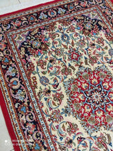Charger l'image dans la galerie, Tapis Ghom tissé main n°17944_207×140
