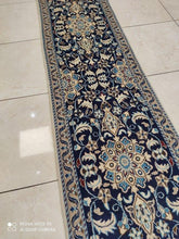 Charger l&#39;image dans la galerie, Tapis Nain fait main n°9086_208×55
