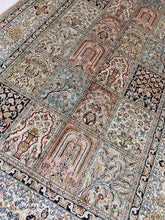 Charger l&#39;image dans la galerie, Tapis Cachemire soie tissé main n°859_210×125
