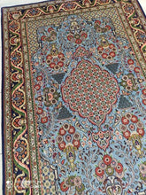 Charger l'image dans la galerie, Tapis Ghom tissé main n°19213_210×135
