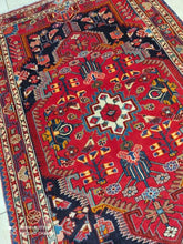 Charger l&#39;image dans la galerie, Tapis Nahavand tissé main n°16171_210×136

