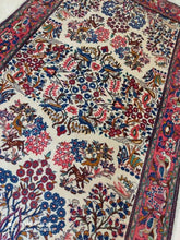 Charger l'image dans la galerie, Tapis Sarouk fait main n°1192_213×125
