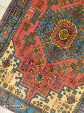 Charger l'image dans la galerie, TAPIS Nahavand fait main n°14899_213×145
