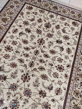 Charger l&#39;image dans la galerie, Tapis Ispahan tissé main n°14245_223×156
