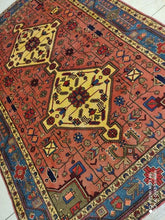 Charger l&#39;image dans la galerie, Tapis Nahavand tissé main n°17126_225×150
