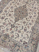 Charger l&#39;image dans la galerie, Tapis Nain Chichla noué main n°19334_230×168
