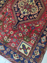 Charger l'image dans la galerie, Tapis Nahavand tissé main n°14104_237×155
