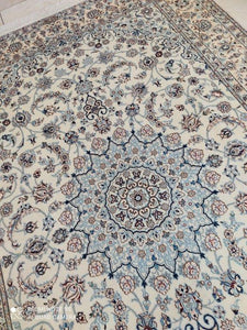 Tapis Nain Chichla fait main n°19029_237×160
