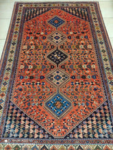 Charger l&#39;image dans la galerie, Tapis Yalameh fait main n°1250_240×156
