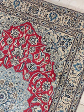 Charger l&#39;image dans la galerie, Tapis Nain tissé main n°13479_242×159
