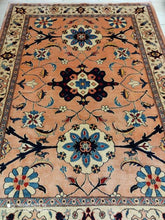Charger l'image dans la galerie, Tapis Sarouk fait main n°12528_244×175
