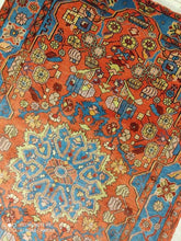 Charger l&#39;image dans la galerie, Tapis Nahavand tissé main n°2336_247×148
