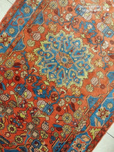 Charger l&#39;image dans la galerie, Tapis Nahavand tissé main n°2336_247×148
