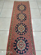 Charger l'image dans la galerie, Tapis Kurdistan fait main n°11377K_252×60
