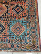 Charger l&#39;image dans la galerie, Tapis Yalameh fait main n°5952_255×159
