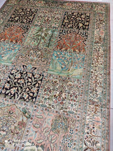 Charger l'image dans la galerie, Tapis Cachemire soie noué main n°7_264×187
