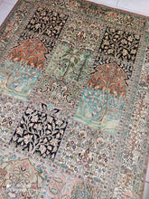 Charger l'image dans la galerie, Tapis Cachemire soie noué main n°7_264×187

