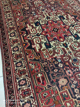 Charger l&#39;image dans la galerie, Tapis Bakhtiar tissé main n°18467_266×167
