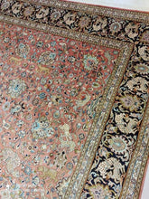 Charger l'image dans la galerie, Tapis Cachemire soie noué main n°13_280×187
