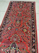 Charger l'image dans la galerie, Tapis Sarouk fait main n°18001_282×80
