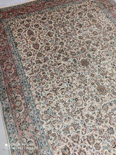 Charger l'image dans la galerie, Tapis Cachemire soie noué main n°12_285×187
