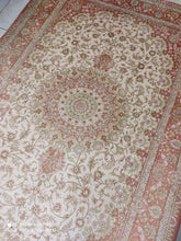 Charger l'image dans la galerie, Tapis Ghom soie tissé main n°16662_286×194
