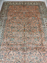 Charger l&#39;image dans la galerie, Tapis Cachemire soie noué main n°29_286×196
