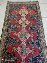 Charger l'image dans la galerie, Tapis Kurdistan fait main n°14698_288×87
