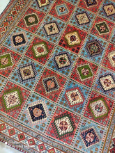 Charger l'image dans la galerie, GRAND Tapis Yalameh tissé main n°16429_290×200
