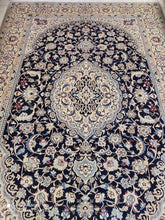 Charger l&#39;image dans la galerie, Grand Tapis Nain tissé main n°3724_290×202

