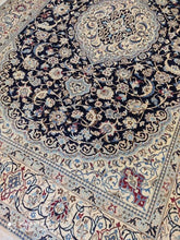 Charger l&#39;image dans la galerie, Grand Tapis Nain tissé main n°3724_290×202
