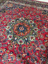 Charger l&#39;image dans la galerie, Tapis carré Machad fait main n°9573_290×297
