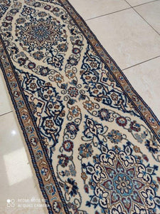 Tapis Nain fait main n°9089_290×55