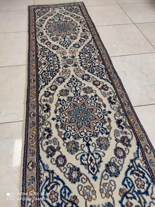 Tapis Nain fait main n°9089_290×55