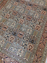 Charger l'image dans la galerie, Grand Tapis Tabriz fait main n°3003_292×196
