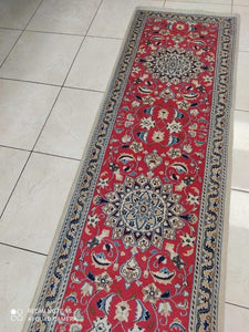 Tapis Nain fait main n°3524_293×69