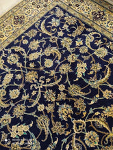 Charger l'image dans la galerie, Grand Tapis Nain fait main n°5016_296×202
