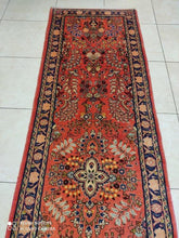 Charger l'image dans la galerie, Tapis Malayer fait main n°14924P_296×78

