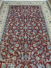 Charger l&#39;image dans la galerie, Grand Tapis Nain tissé main n°3974_300×200
