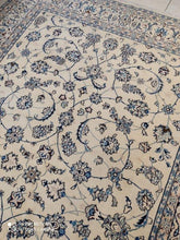 Charger l'image dans la galerie, Grand Tapis Nain Chichla noué main n°5526_300×200
