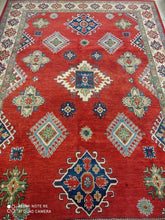 Charger l&#39;image dans la galerie, GRAND TAPIS Kazak fait main n°1278_300×205

